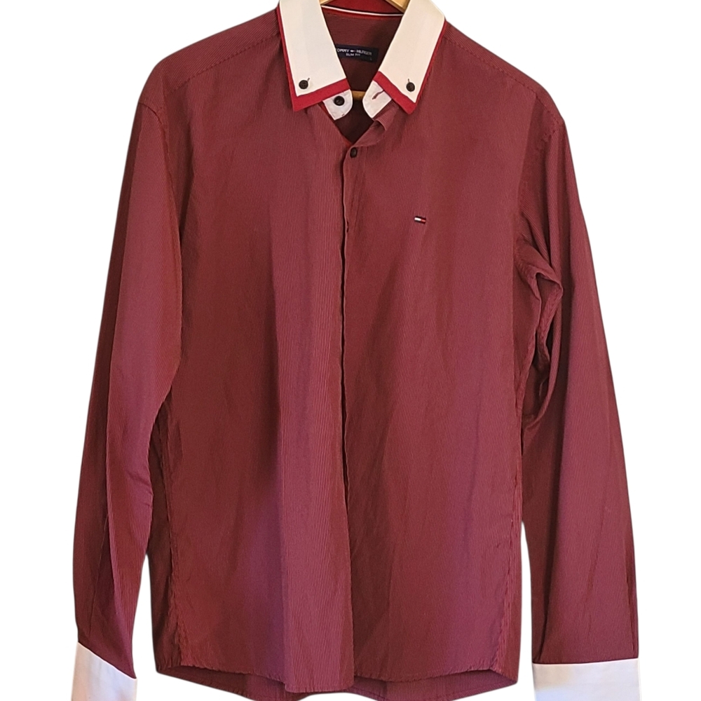 Tommy Hilfiger Burgundy Shirt with White Trim And Cuffs Logo Button Up Preppy